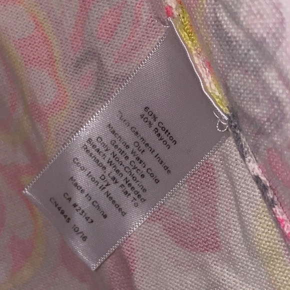 EUC Talbots Neon Pink Paisley 3/4 Sleeve Knit Sweater Size Small Petite - Picture 4 of 5